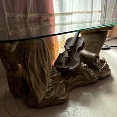 アンティークガラステーブルの画像