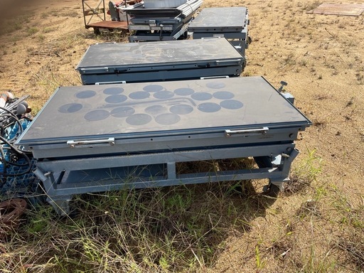 自動車エンジンジャッキ