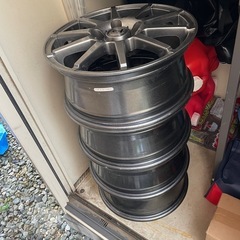 voxy ホイール4本いかがですか？の画像