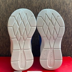 スケッチャーズ　14センチ　スニーカーの画像