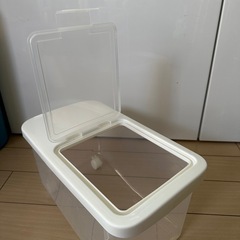 米保管容器の画像