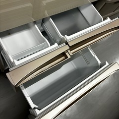 TOSHIBA 5ドア 冷蔵庫の画像