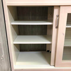 ss6913　両面キッチンカウンター オフホワイト 幅105cm カントリー調 キッチンボード 白 ガラス扉 引出3杯 食器棚 カウンター キャビネット キッチン収納 キッチンカウンター 中古の画像