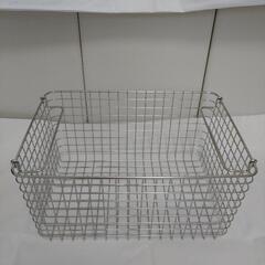 □■無印良品■□ステンレスワイヤーバスケット（サイズ４）＆再生ポリプロピレンバッグ
①の画像