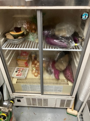 冷蔵庫ショーケース 2台で1.5万円 1台は1万円