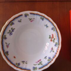 ランセル（LANCEL)５個入り 中鉢 金彩 ベリーなどフルーツ...