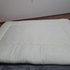 美品！敷き布団　ダブルサイズ