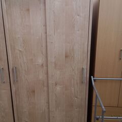 ★ジモティ割あり★  キャビネット ベージュ H182×D55×...