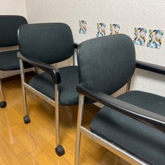 椅子7脚の画像