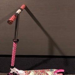 キティちゃん　キックボード