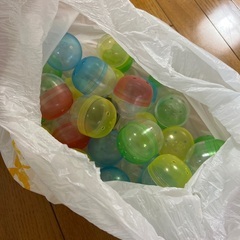 ガチャポン機の画像