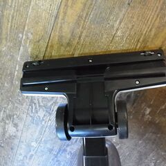 閉店セール中につき、通常特価1,958円より半額引きの979円!  ベルソス　スティック掃除機　VS-6400BK　コード式　サイクロンクリーナー　スティッククリーナー　白　ホワイトの画像