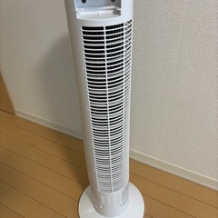 アイリスオーヤマ　タワーファン　扇風機　TWF-C82T-Aの画像
