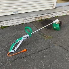 Makita マキタ 草刈機 MUR1600N    芝刈り機の画像
