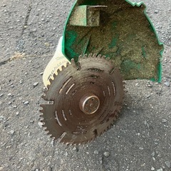 Makita マキタ 草刈機 MUR1600N    芝刈り機の画像