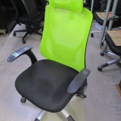 オフィスチェア　ハイバック　背メッシュ　肘付き【引き取り限定】