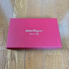Ferragamo フェラガモ 長財布 レディースの画像