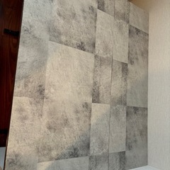 【美品】折りたたみテーブル&椅子×1（ダイニングテーブル、オフィステーブル、家具）の画像