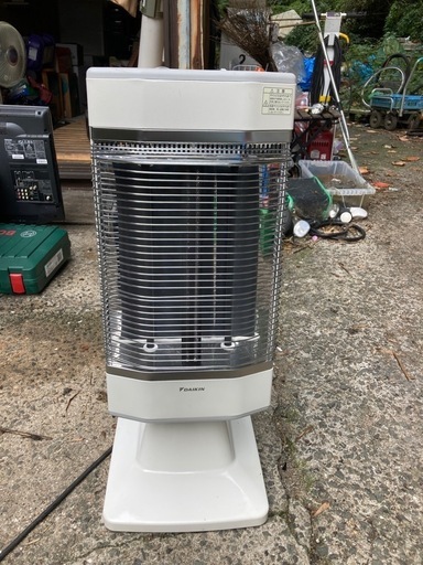 遠赤外線暖房機