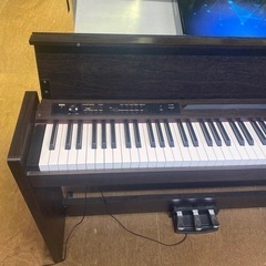 電子ピアノの画像