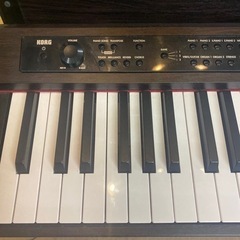 電子ピアノの画像