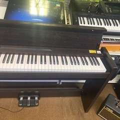 電子ピアノの画像