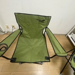 アウトドアチェア3脚の画像