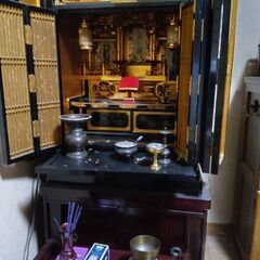 仏壇です。大和郡山市まで来れる方、限定