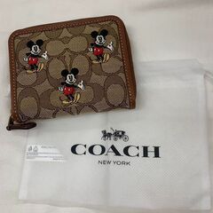 財布　コーチ✕ディズニー　コンパクトウォレット　【ジャングルジャ...