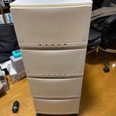 カラーボックス