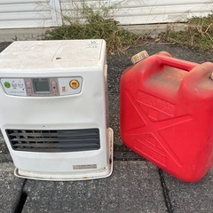 石油ファンヒーター トヨトミ LC-32D 2013年製 灯油缶付き