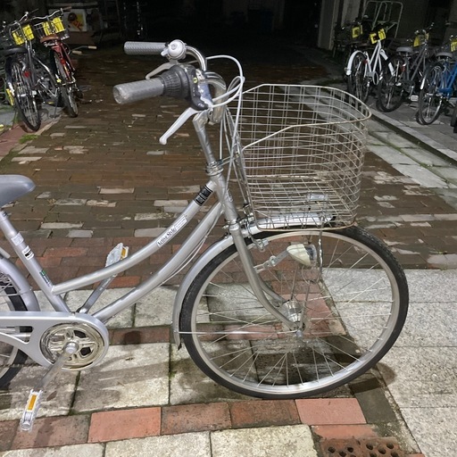 【4703】学童　26インチ　8,300円（防犯・税込）