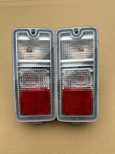 【美品】期間値下げ　⭐︎ダイハツ　ハイゼット　トラックS500P S510P【純正】左右テール