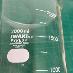 パイレックス2000mlビーカー中古の画像