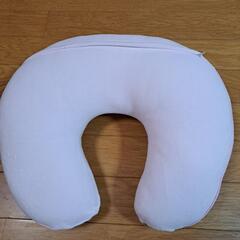 ★ディズニー マリー★授乳クッションの画像