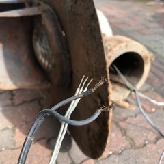 ２灯式 鉄道 信号機の画像