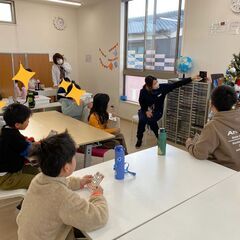 <<オープニングスタッフ大募集>>岡崎市内放課後デイの保育士・児童指導員募集♪【日曜休み/18時退勤/車通勤可/扶養手当あり】の画像