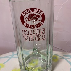 大ビールジョッキの画像