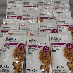 高齢犬用レトルトフードの画像
