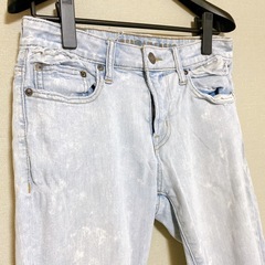 AMERICAN EAGLE*ダメージデニム
