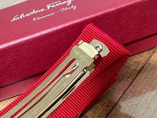 Salvatore Ferragamo　フェラガモ　バレッタ