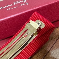 Salvatore Ferragamo　フェラガモ　バレッタの画像