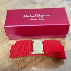 Salvatore Ferragamo　フェラガモ　バレッタ