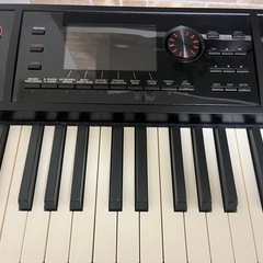 Roland シンセサイザー FA-08　の画像