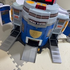 ポリカステーション　トミカの画像