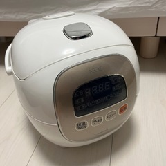 家庭用炊飯器の画像