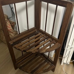 木目調の暖かい物置き