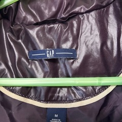 【美品中古品】GAP レディースダウンベストの画像