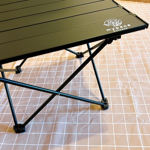 【決まりました】新品⭐️ mypace outdoor キャンプローテーブル 折りたたみ 超軽量 ブラック2点　帝人ペットベッド　1点