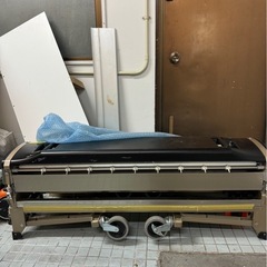 自動壁紙糊付け機（クロス）　コータックス•ケイ